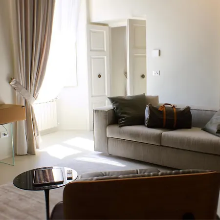 Luxury Loft In Palazzo Del 500 A Piazza Duomo - Casa Vetusti *