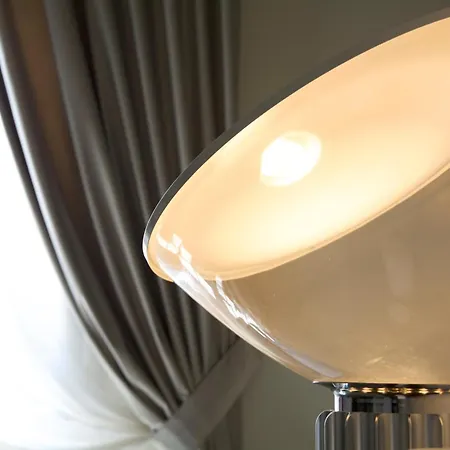 Luxury Loft In Palazzo Del 500 A Piazza Duomo - Casa Vetusti *