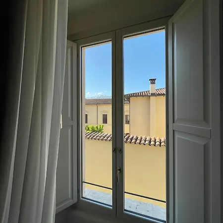 Apartamento Luxury Loft In Palazzo Del 500 A Piazza Duomo - Casa Vetusti